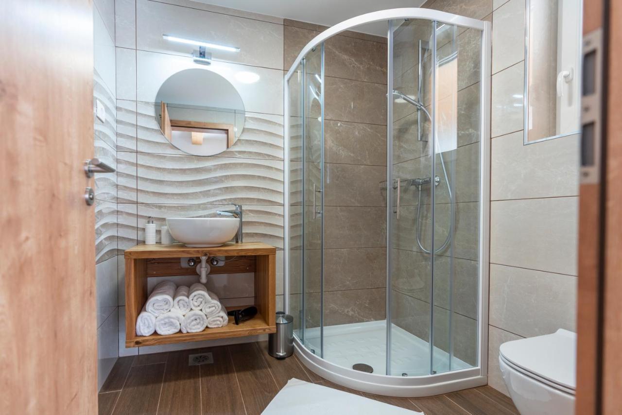 Apartmaji Mm Бохин Екстериор снимка