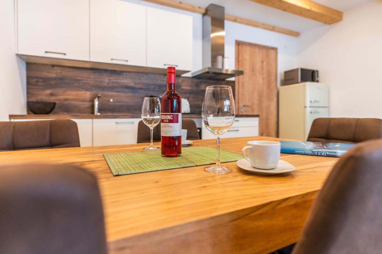 Apartmaji Mm Бохин Екстериор снимка