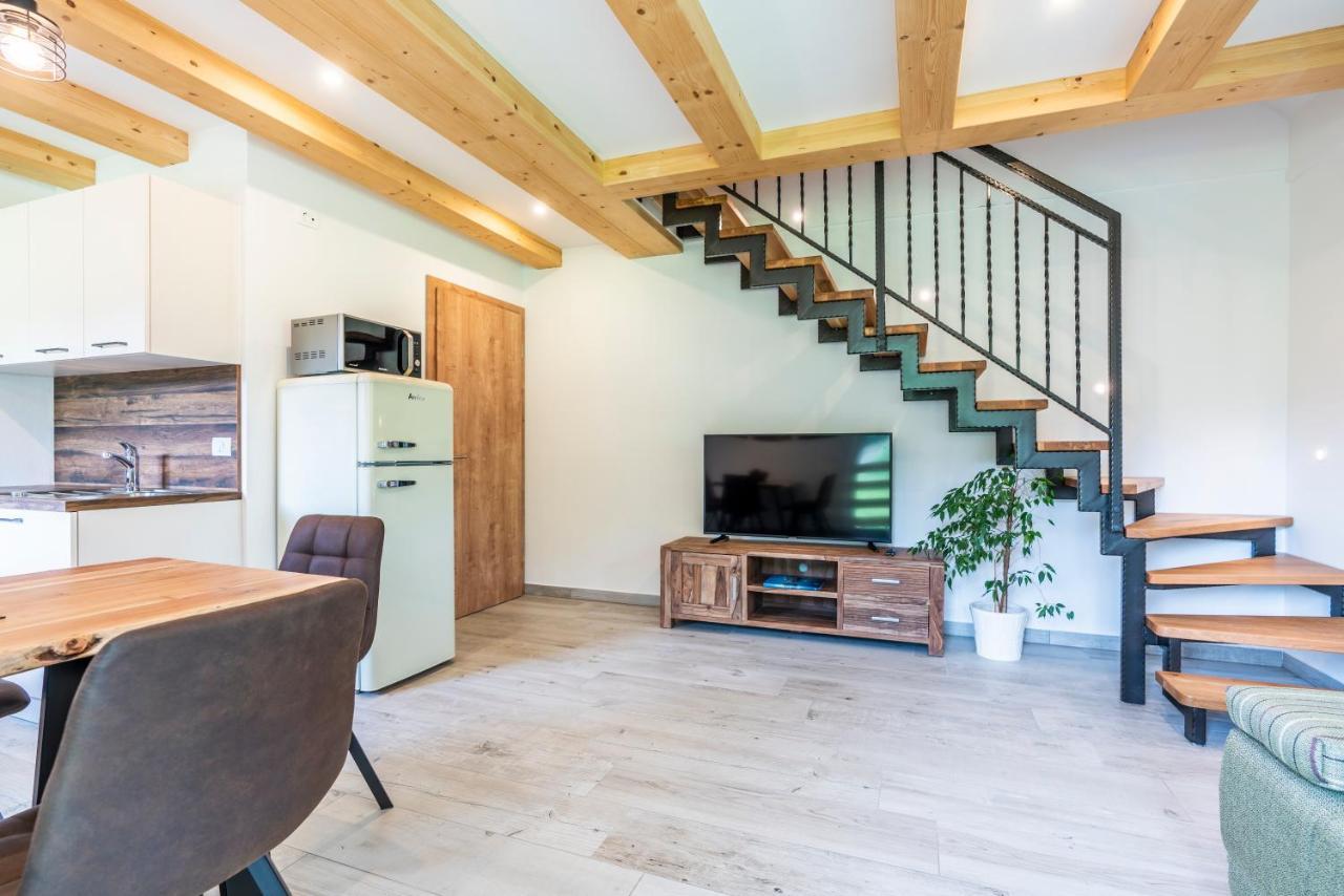 Apartmaji Mm Бохин Екстериор снимка